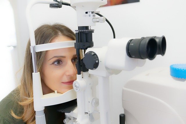 Devenir Opticien Lunetier - Vocajob